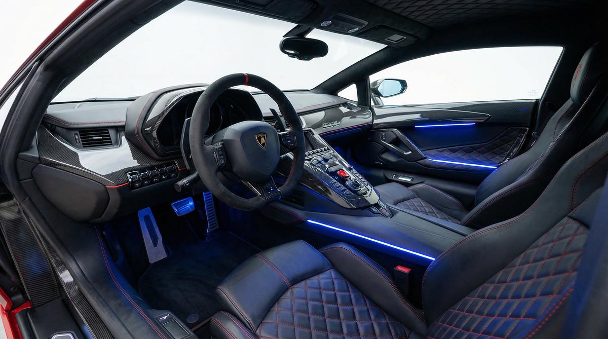 小马拉大车内饰改装视频